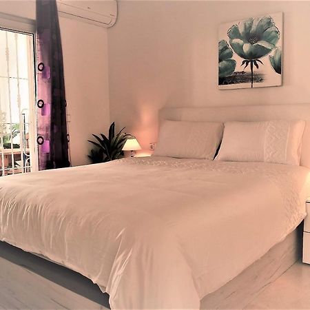 Fabulous 2 Bed 2 Bath Apartment ! Villamartin  Exteriör bild