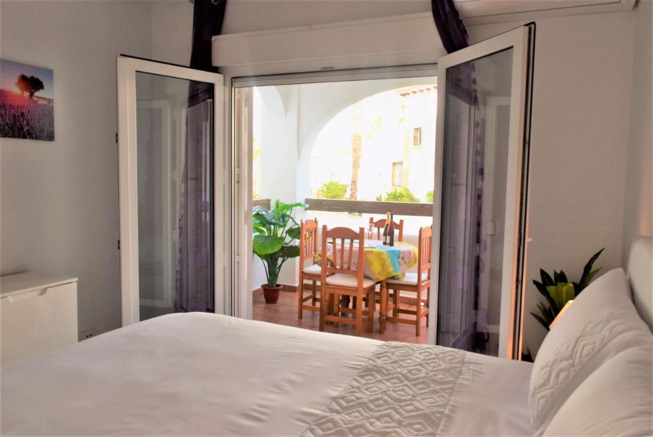 Fabulous 2 Bed 2 Bath Apartment ! Villamartin  Exteriör bild
