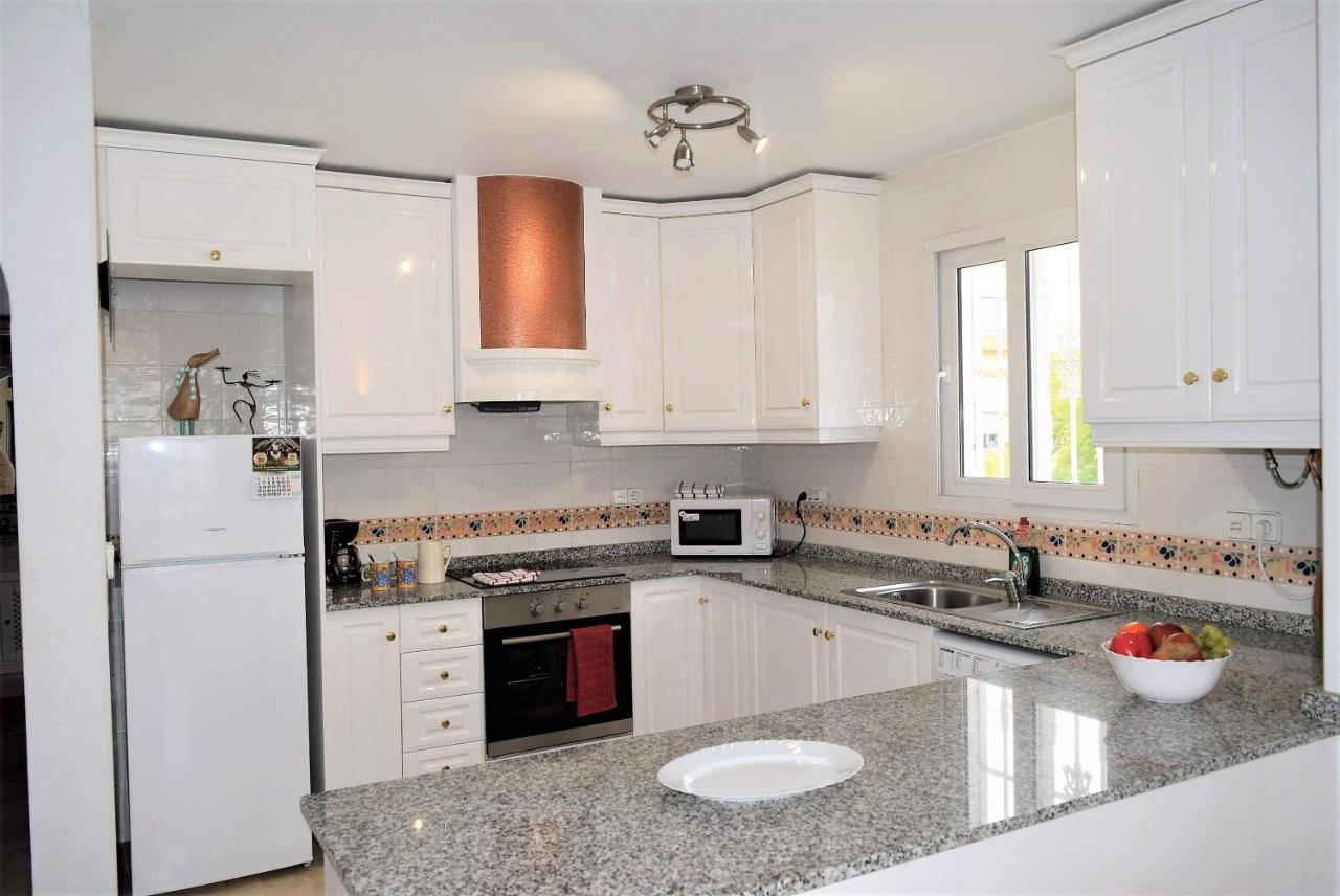 Fabulous 2 Bed 2 Bath Apartment ! Villamartin  Exteriör bild